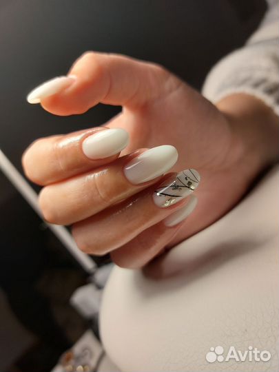 Маникюр на дому наращивание ногтей