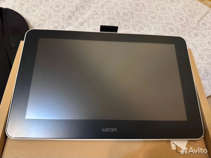 Wacom one 13 графический планшет