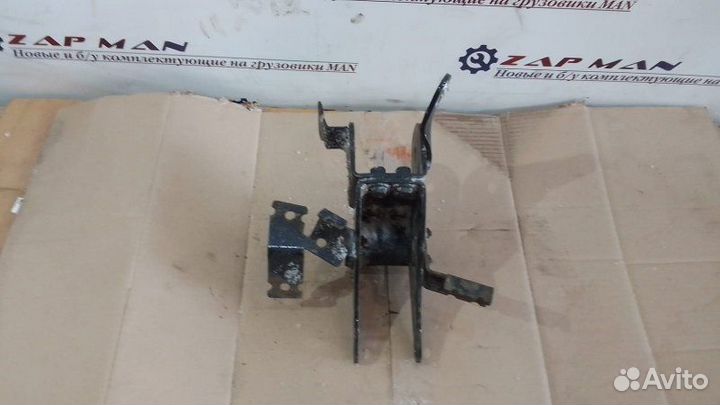 Кронштейн кабины Man Tga Tgs