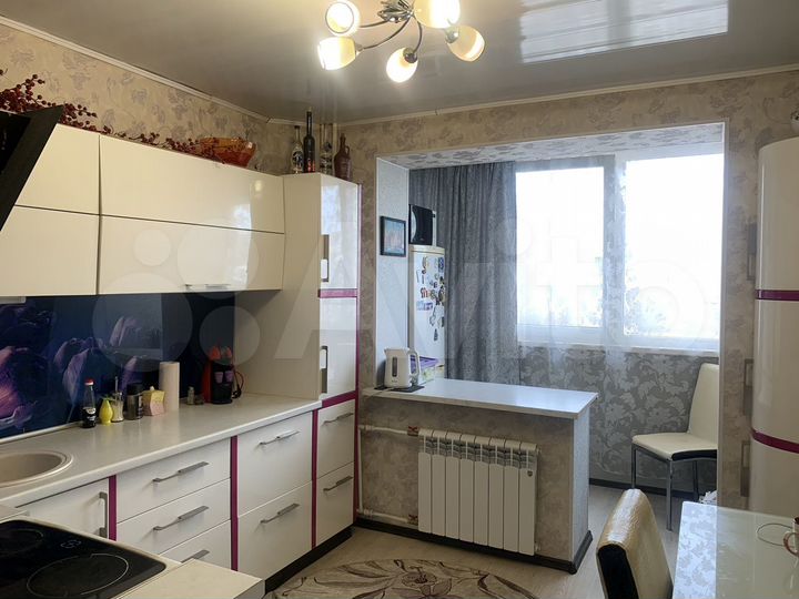 3-к. квартира, 65 м², 3/9 эт.