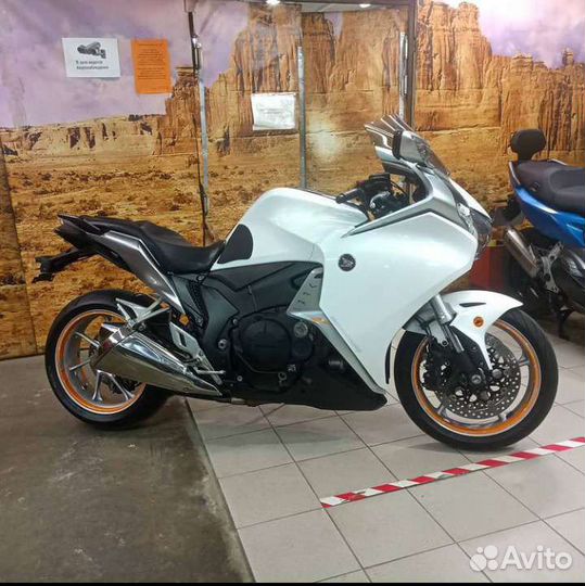 Мотоцикл для фотосессии