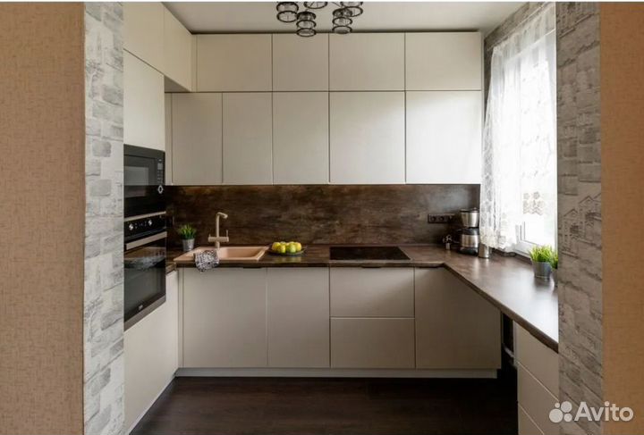 Кухонный гарнитур для маленькой кухни