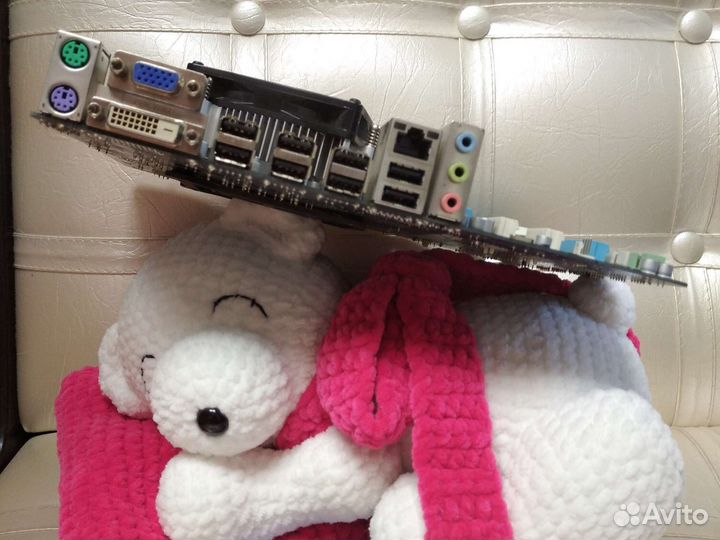 Материнская плата с процессором i3