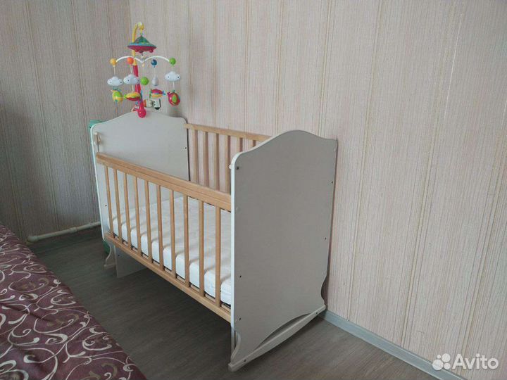 Детская кроватка+ подвеска(мобиль)