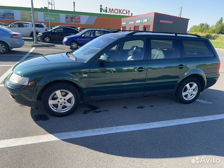 Volkswagen Passat 1.8 AT, 1999, 100 000 км