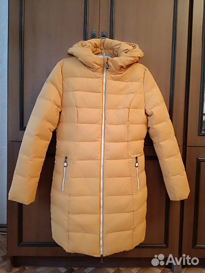 Продаю пуховик