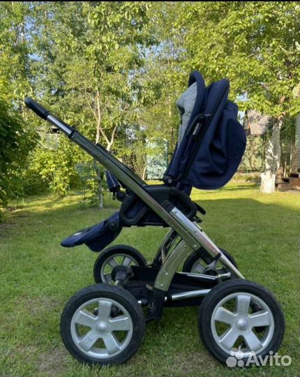 Прогулочная коляска внедорожник
