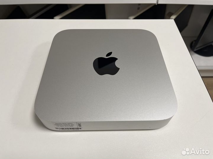 Mac mini M1 16 GB RAM 512 GB SSD на гарантии