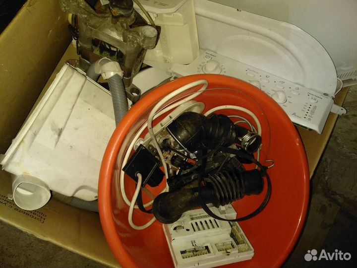 Запчасти для стиральной машины indesit IWC 5103