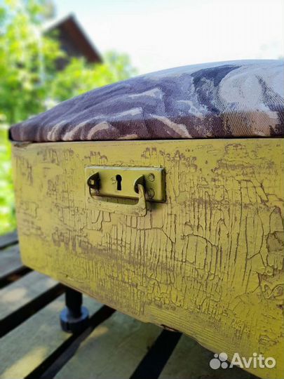 Банкетка,пуфик,подставка для ног