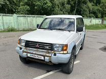 Mitsubishi Pajero 3.0 AT, 1993, 222 000 км, с пробегом, цена 275 000 руб.
