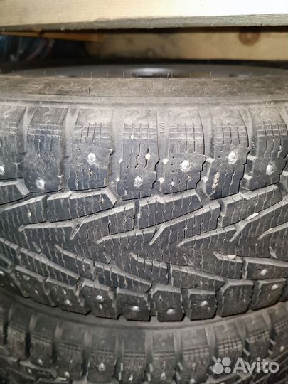 Nokian Tyres Hakkapeliitta 7 SUV 215/70 R17 101