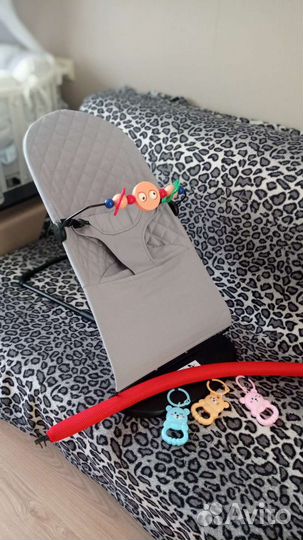 Шезлонг для новорожденных