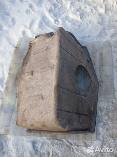 Обшивка багажника Mercedes-Benz S-класс