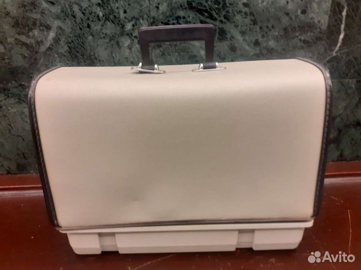 Швейная машина Veritas Rubina 1290