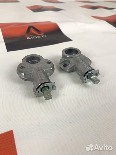 Замки спинок заднего сидения для ваз 2108-2115