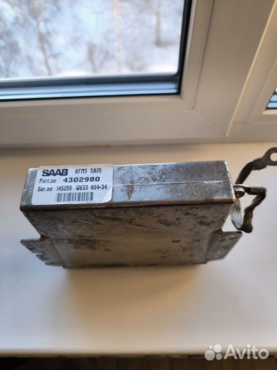 Запчасти на saab-9000