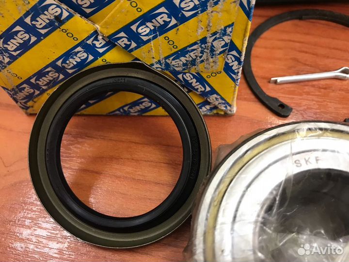 Подшипник передней ступицы Mitsubishi 87- R17314