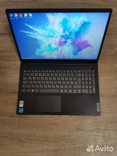 Новый игровой Lenovo на гарантии