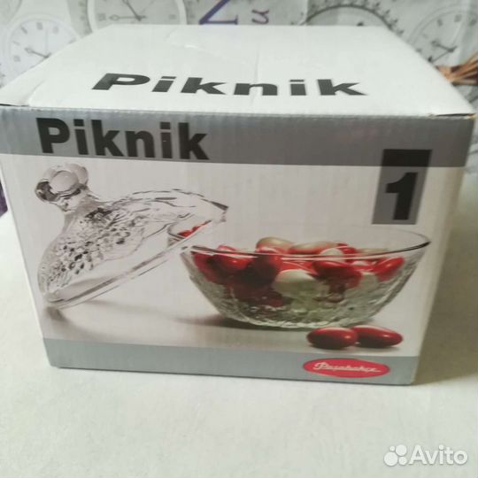 Сахарница и ваза для фруктов