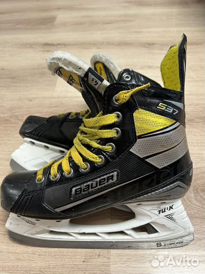 Коньки bauer supreme s37. Размер 4,5 D