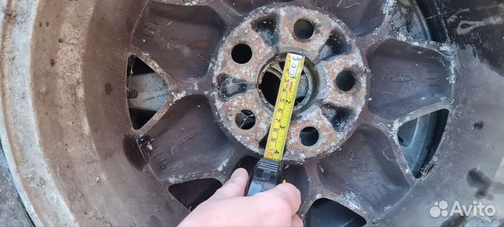 Литые диски r15 на ford 2шт в наличии