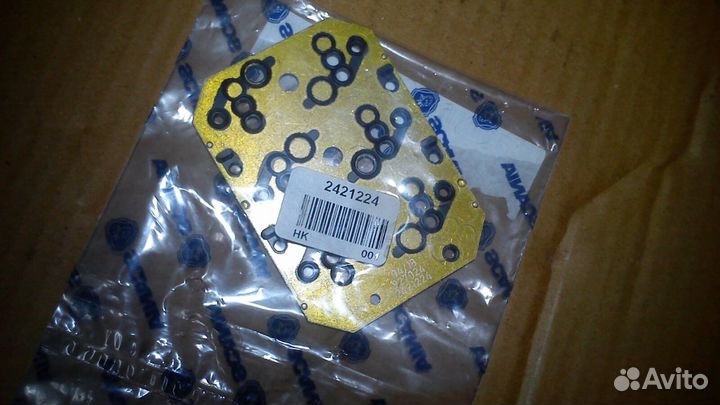 Прокладка корпуса клапанов кпп Scania 2421224