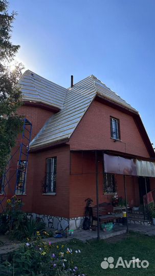 Бригада строителей