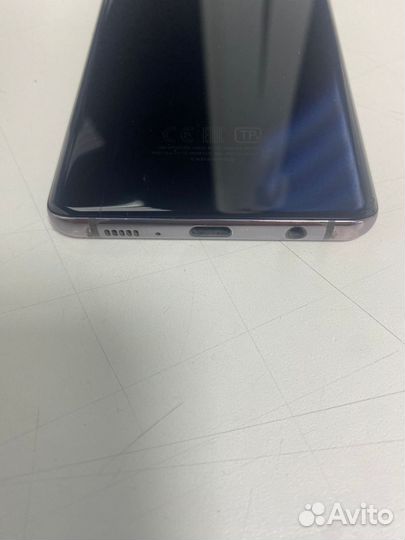 Samsung Galaxy S10+, 8/128 ГБ