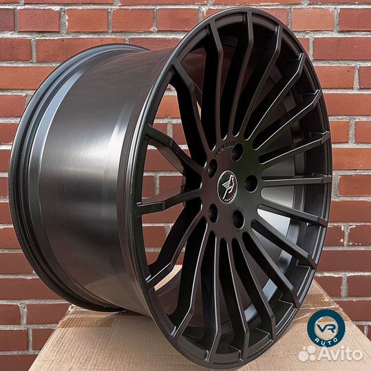 Разноширокие Диски R21 Hamann на Porsche Cayenne