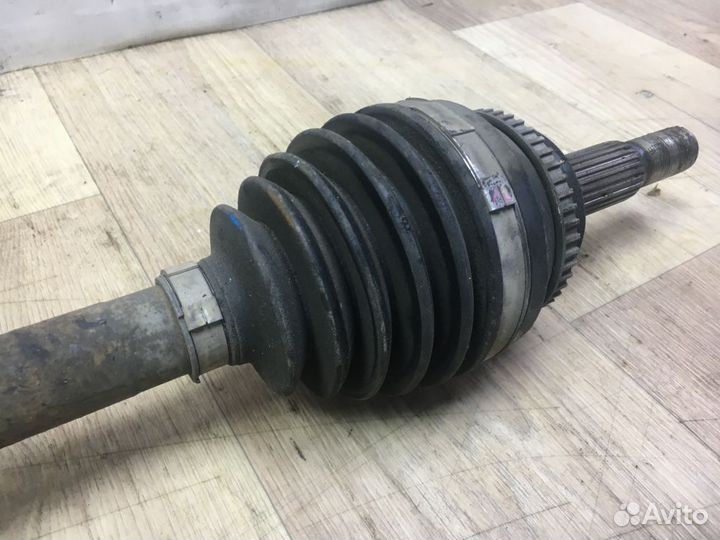 Привод Toyota Ipsum M20 рестайлинг (2003—2009)