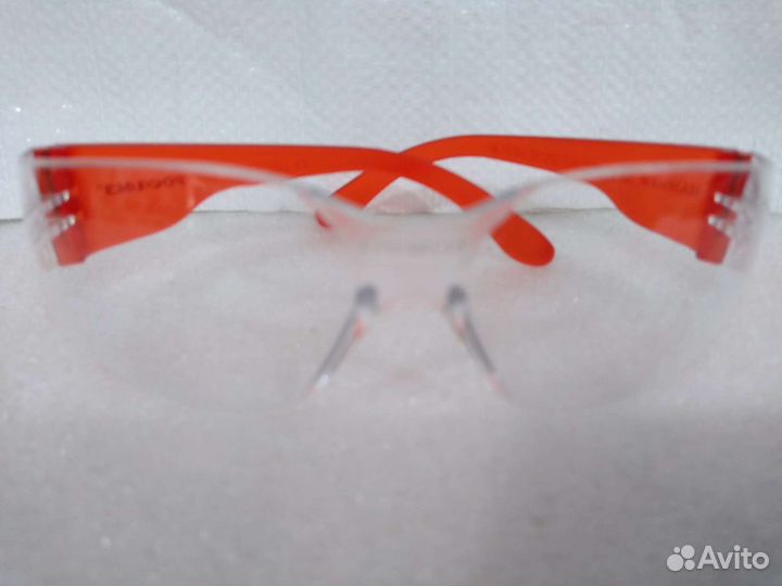 Очки защитные разные