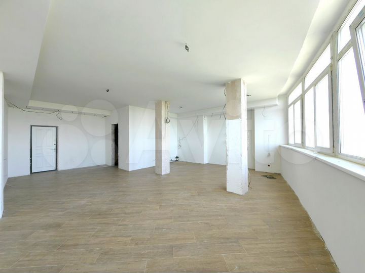 2-к. квартира, 74,2 м², 12/17 эт.