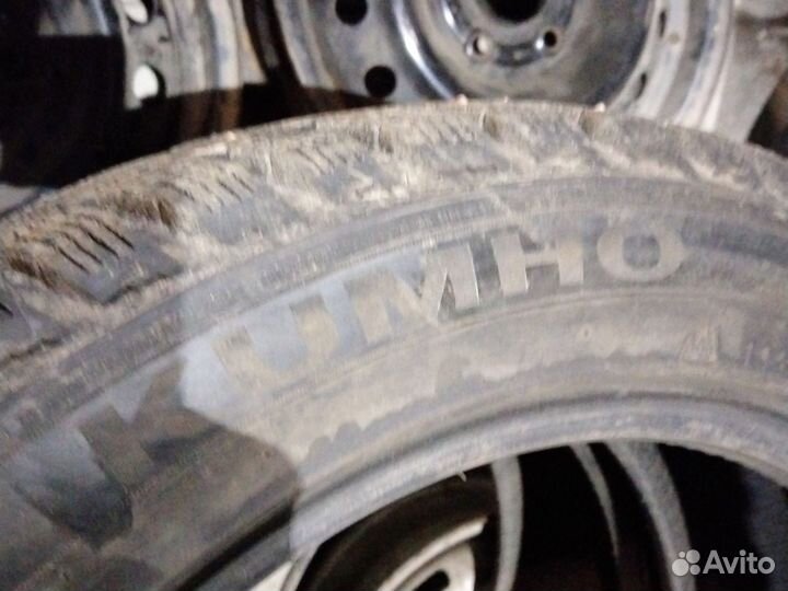 Kumho I'Zen KW22 195/55 R16