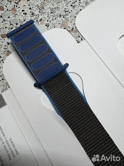 Оригинальные ремешки на Apple Watch Sport Loop