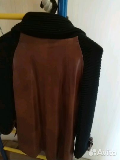 Плащ комбинированный кожа+вязка.новый