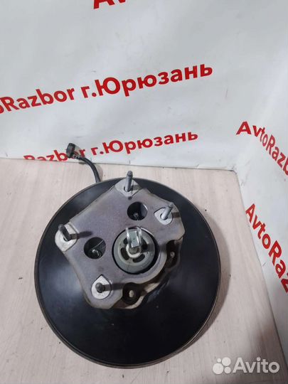 Вакумный усилитель тормоза Renault Fluence