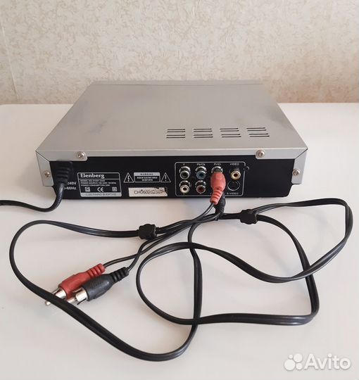 DVD-плеер Elenberg