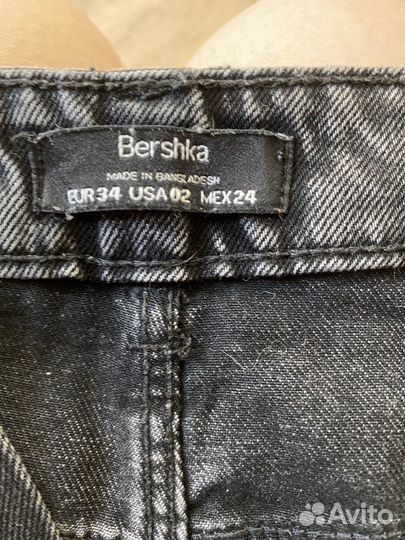 Джинсы бананы bershka