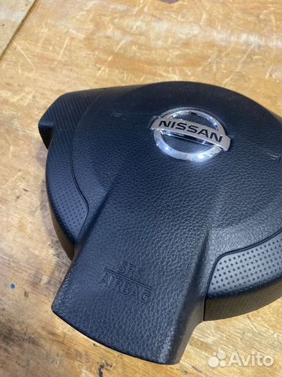 Подушка безопасности водителя Nissan X-Trail NT31