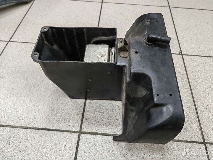 Корпус воздушного фильтра Yamaha XJ750