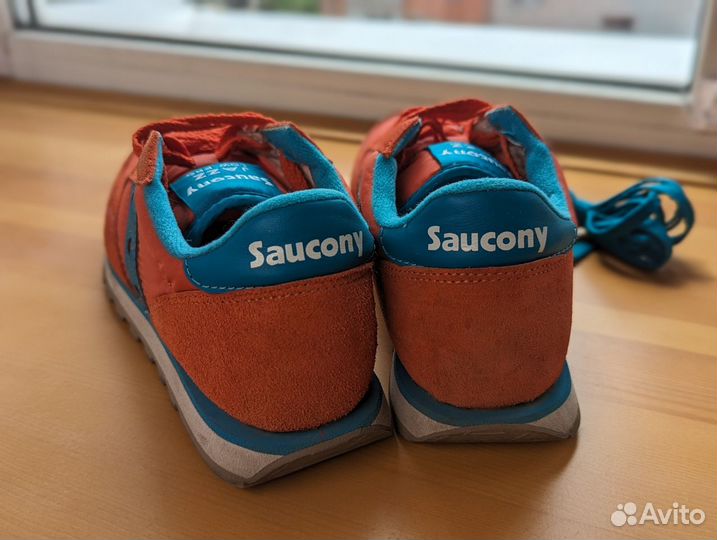 Кроссовки женские saucony