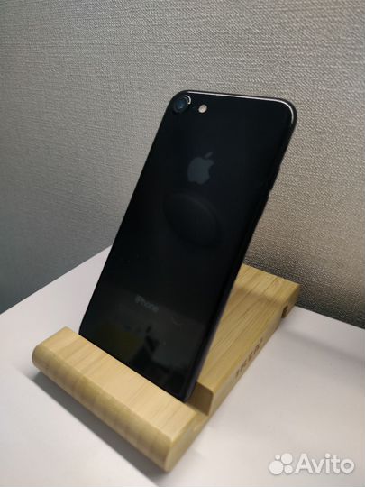 iPhone 7, 256 ГБ