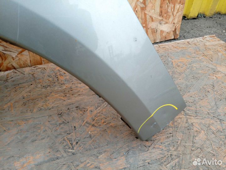 Крыло переднее левое Mitsubishi Grandis NA4W