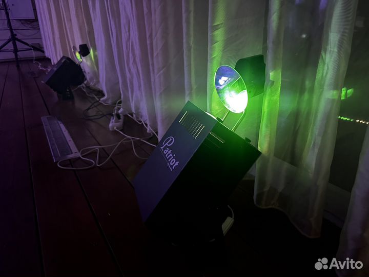 Световой проектор Patriot 2 штуки (светомузыка)