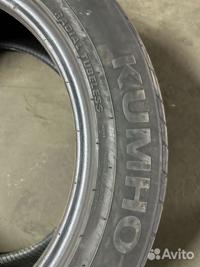 Kumho Ecsta HS51 215/55 R17 94W