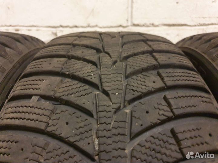 Laufenn I Fit Ice LW 71 235/55 R18