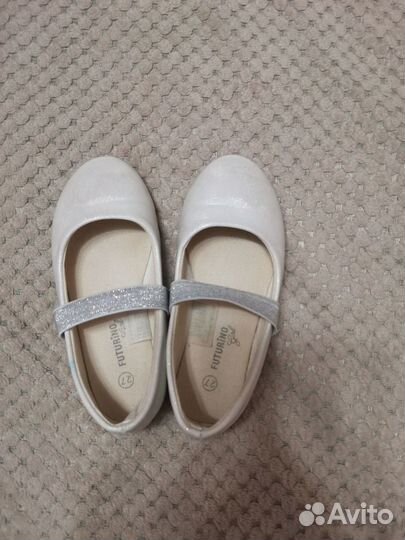 Туфли для девочки 27 размер белые