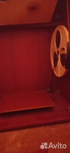 Швейная машина Чайка 142 М