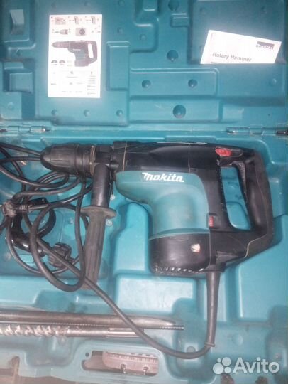 Makita HR4001C